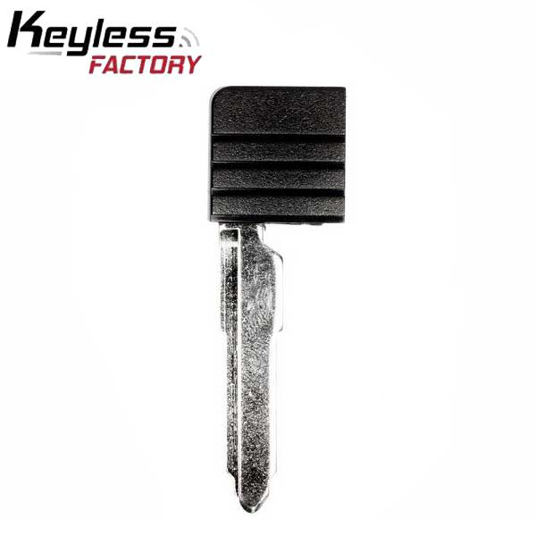 2006-2010 Mazda / Emergency Key / MZ27 / PN: D4Y1-76-2GXA with Chip (EKB-MAZ-1236) - UHS Hardware